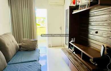 Imagem: A casa possui 2 Dormitórios, 1 Banheiro, 2 Vagas na garagem