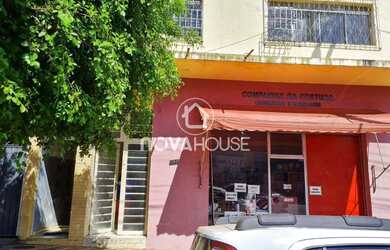 Imagem: A casa possui 1 Dormitório, 1 Banheiro, 227m² de Área e