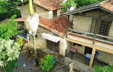 Imagem 2: Duas casas de Tijolo à vista em um terreno de 1200m² na Hípica