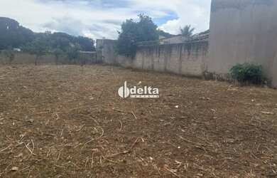 Imagem 5: Terreno disponível para venda no bairro Jardim Europa em Uberlândia...
