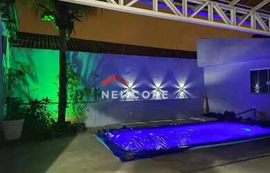 Imagem: A casa possui 1 Dormitório, 2 Banheiros, 2 Vagas na garagem