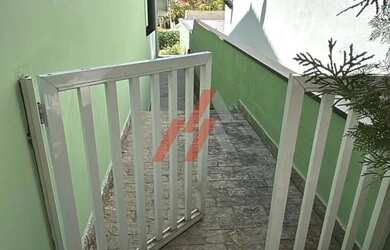 Imagem 9: Casa em Condomínio de Luxo em Alphaville, Santana de Parnaíba-SP: 3 Quartos, 1 Suíte, 3 Sa