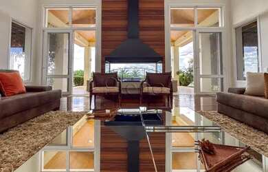 Imagem 7: Sobrado à venda e para locação com 6 suítes no Fazenda da Grama, em...