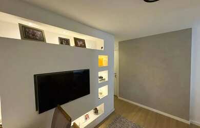 Imagem: O apartamento possui 3 Dormitórios, 2 Banheiros, 1 Vaga na