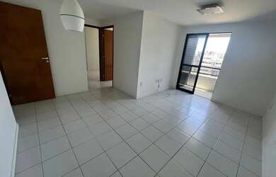 Imagem: O apartamento possui 2 Dormitórios, 2 Banheiros, 2 Vagas na