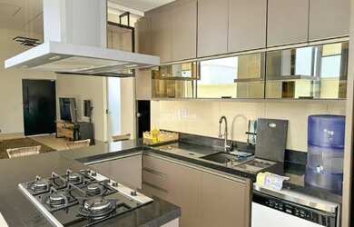 Imagem 9: Casa térrea com 03 suítes plenas, sendo master com closet, condomínio...