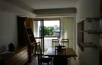 Imagem: O apartamento possui 1 Dormitório, 1 Banheiro, 1 Vaga na garagem