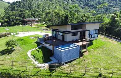 Imagem 7: Casa Alto Padrão em Área Rural Vista Surreal Porteira Fechada