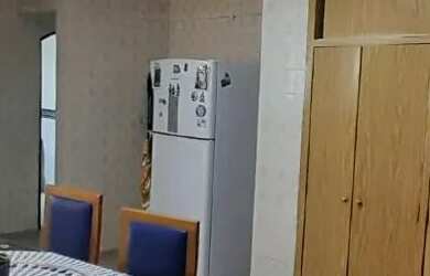 Imagem: A casa possui 3 Dormitórios, 3 Banheiros, 240m² de Área e