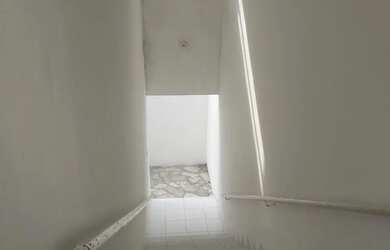 Imagem: O apartamento possui 2 Dormitórios, 1 Banheiro e está localizado