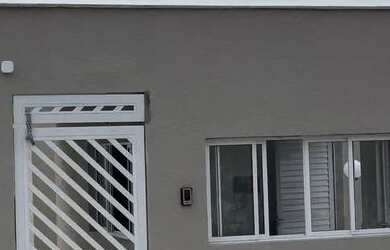 Imagem: O apartamento possui 2 Dormitórios, 1 Banheiro e 1 Vaga na