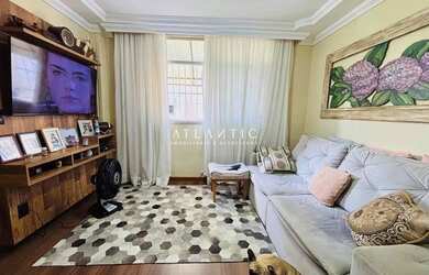 Imagem: O apartamento possui 3 Dormitórios, 1 Banheiro, 1 Vaga na garagem