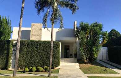 Imagem: A casa em condomínio possui 3 Dormitórios, 5 Banheiros, 5