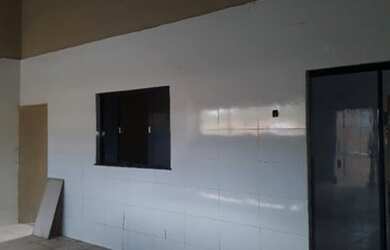 Imagem 2: Vendo casa urgente. Piscina, Churrasqueira, 4 Vagas na garageme2 Dormitórios