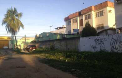 Imagem: O terreno possui 320m² de Área e está localizado em Rio