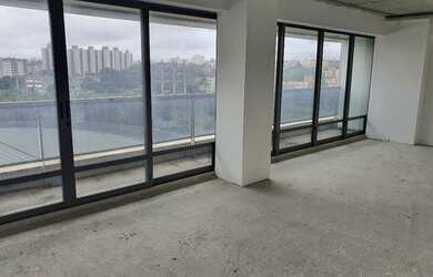 Imagem: O depósito possui 2 Vagas na garagem, 60m² de Área e está