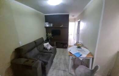 Imagem: O apartamento possui 3 Dormitórios, 1 Banheiro, 1 Vaga na garagem