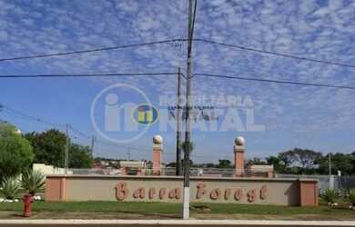 Imagem: O apartamento possui 3 Dormitórios, 1 Banheiro, 1 Vaga na garagem