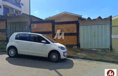 Imagem: O depósito possui 1 Vaga na garagem, 80m² de Área e está