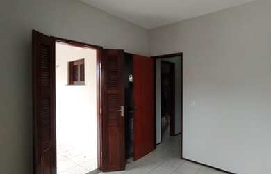 Imagem 16: Casa em Condominio com 220m² por R$ 1500,00 370,00 de condomínio. Messejana/...