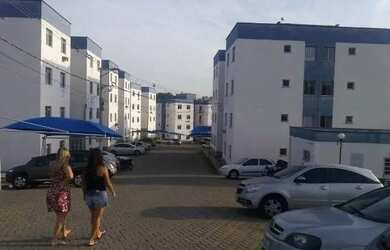 Imagem: O apartamento possui 2 Dormitórios, 1 Banheiro, 1 Vaga na garagem