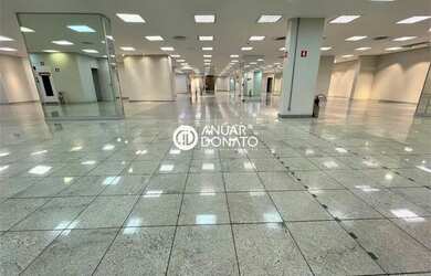 Imagem: O depósito possui 3072m² de Área e está localizado em Centro