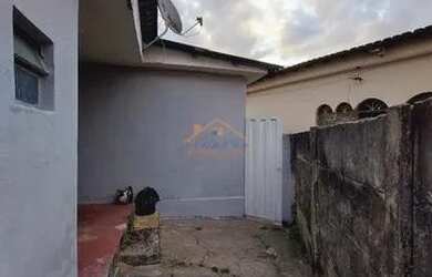 Imagem: A casa possui 1 Dormitório, 1 Banheiro, 50m² de Área e está