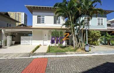 Imagem: A casa em condomínio possui 3 Dormitórios, 3 Banheiros, 3