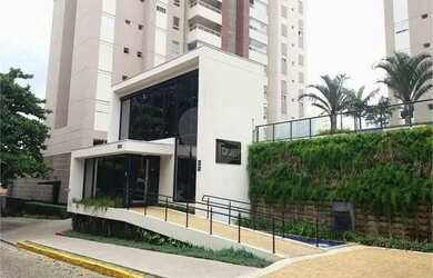 Imagem: O apartamento possui 4 Dormitórios, 3 Banheiros, 3 Vagas na