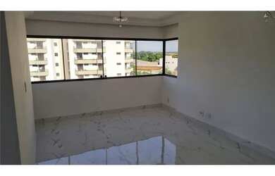 Imagem: O apartamento possui 4 Dormitórios, 4 Banheiros, 2 Vagas na