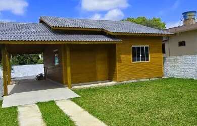 Imagem 2: Casa em Imbituba localizada no bairro Alto Arroio á 500 metros até a...