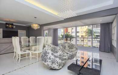 Imagem: O apartamento para alugar possui 3 Dormitórios, 5 Banheiros