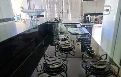 Imagem 5: Casa em Montes Claros, no bairro Guarujá, à venda