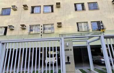 Imagem: O apartamento possui 3 Dormitórios, 2 Banheiros, 1 Vaga na