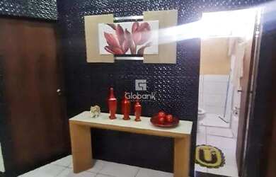 Imagem 11: Casa em Montes Claros, no bairro Guarujá, à venda