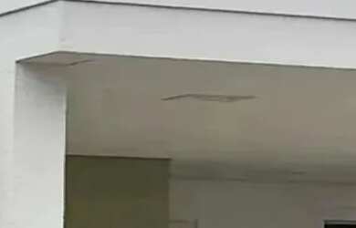 Imagem: A casa em condomínio possui 3 Dormitórios, 4 Banheiros, 2