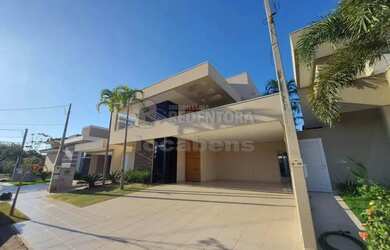 Imagem: A casa em condomínio possui 3 Dormitórios, 5 Banheiros, 4