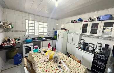 Imagem 10: Venda casa tipo sobrado no bairro Sumaré em Montes Claros