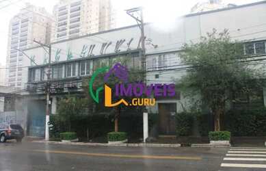 Imagem: O depósito possui 5 Vagas na garagem e 2687m² de Área e está