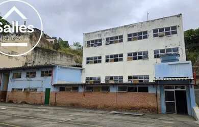 Imagem: O depósito possui 5 Vagas na garagem, 8.702m² de Área e