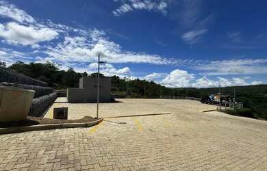 Imagem: O terreno possui 1.000m² de Área e está localizado em Paranoá