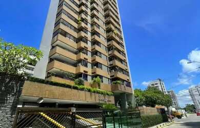 Imagem: O apartamento possui 4 Dormitórios, 4 Banheiros, 2 Vagas na