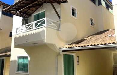 Imagem: A casa em condomínio possui 2 Dormitórios, 4 Banheiros, 2