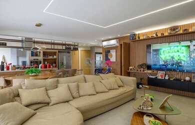 Imagem: O apartamento possui 3 Dormitórios, 4 Banheiros, 2 Vagas na