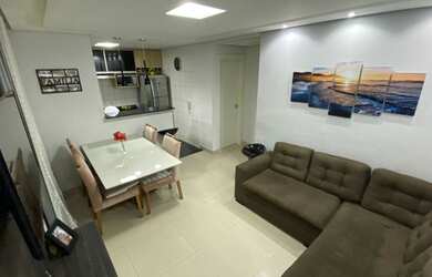 Imagem: O apartamento possui 2 Dormitórios, 1 Banheiro, 1 Vaga na garagem