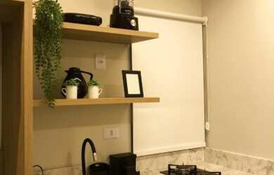 Imagem: O studio possui 1 Dormitório, 1 Banheiro, 1 Vaga na garagem