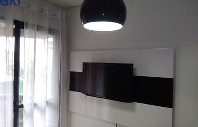 Imagem: O apartamento possui 1 Dormitório, 1 Banheiro, 1 Vaga na garagem