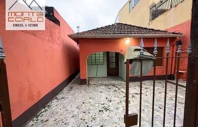 Imagem: O depósito possui 2 Vagas na garagem, 65m² de Área e está