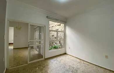 Imagem 2: Casa à venda no bairro Jardim Patrícia em Uberlândia