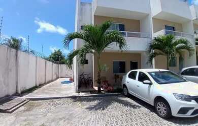 Imagem: A casa possui 3 Dormitórios, 3 Banheiros, 3 Vagas na garagem